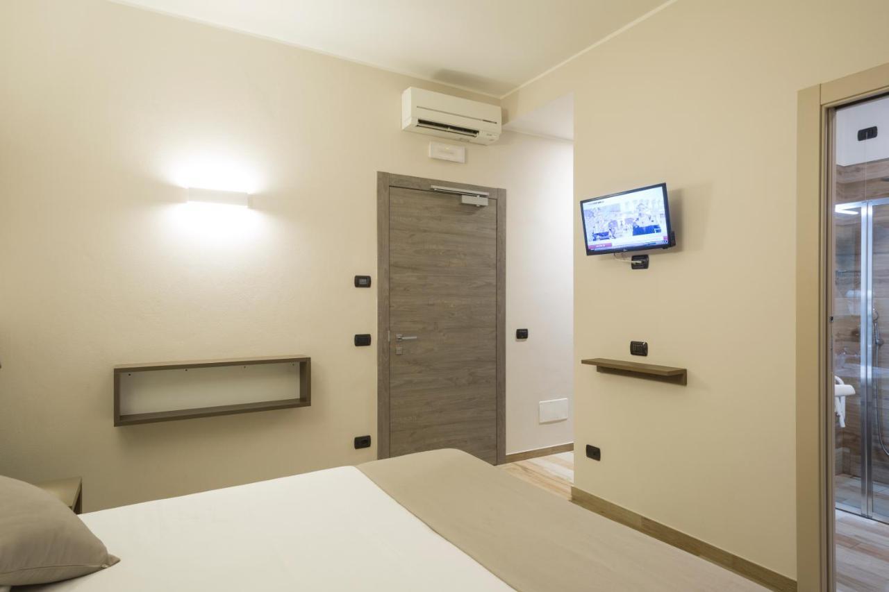 Hotel Baia di Paré Valmadrera Extérieur photo