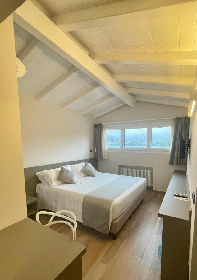 Hotel Baia di Paré Valmadrera Extérieur photo