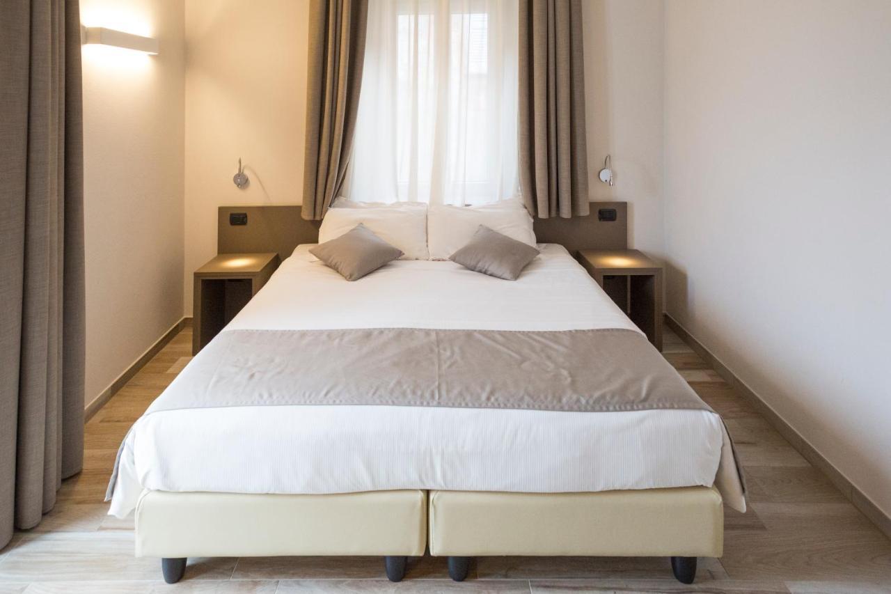 Hotel Baia di Paré Valmadrera Extérieur photo