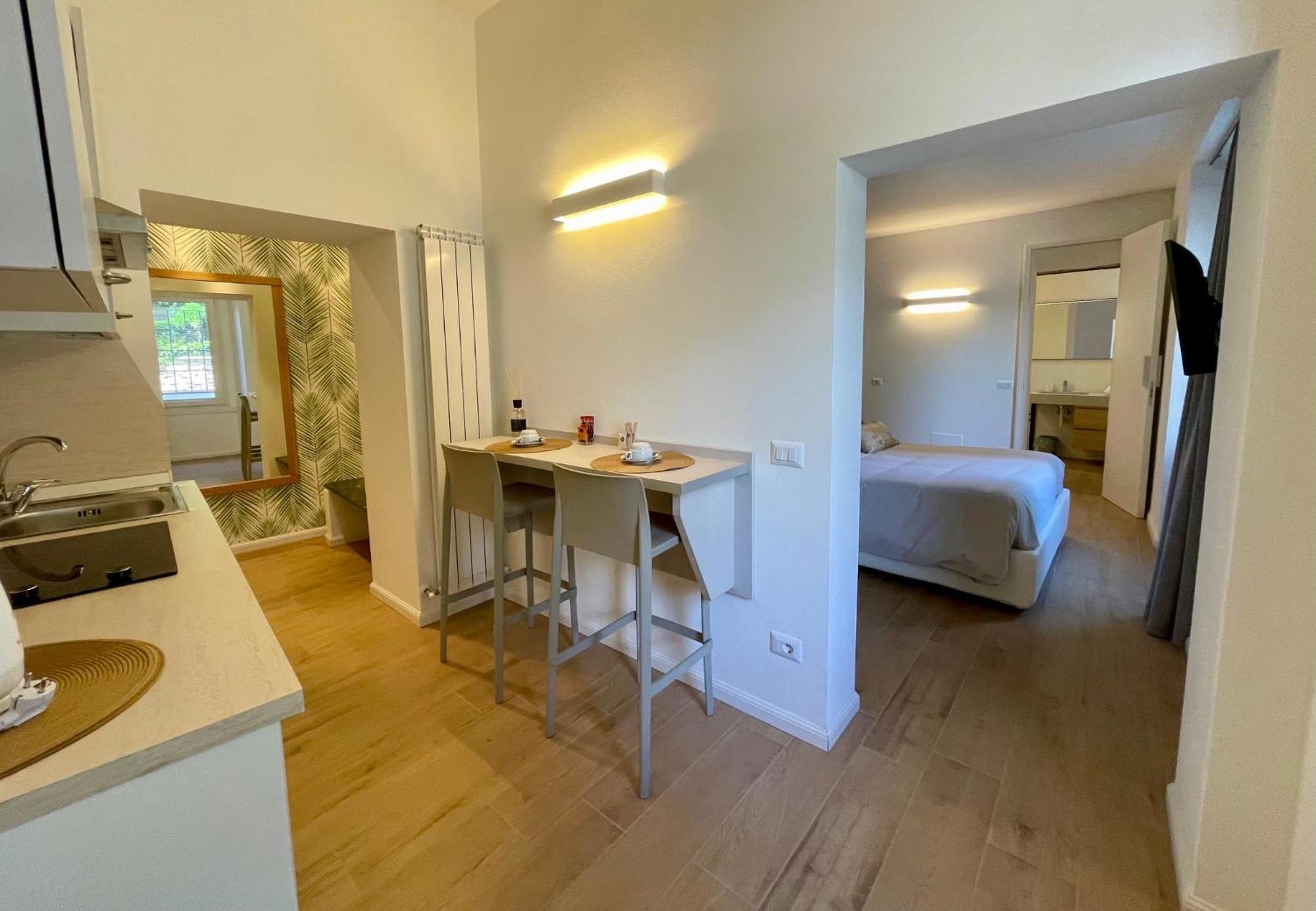 Hotel Baia di Paré Valmadrera Extérieur photo