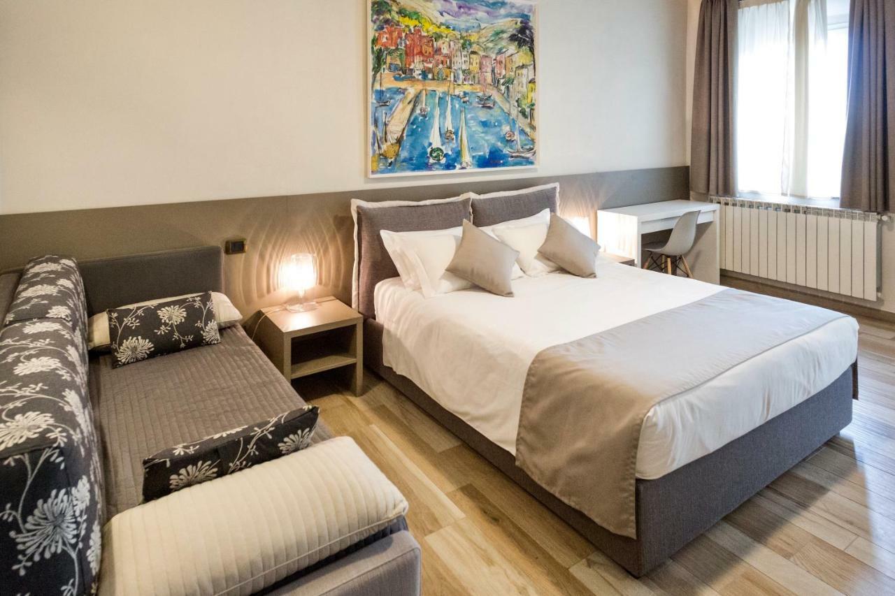 Hotel Baia di Paré Valmadrera Extérieur photo