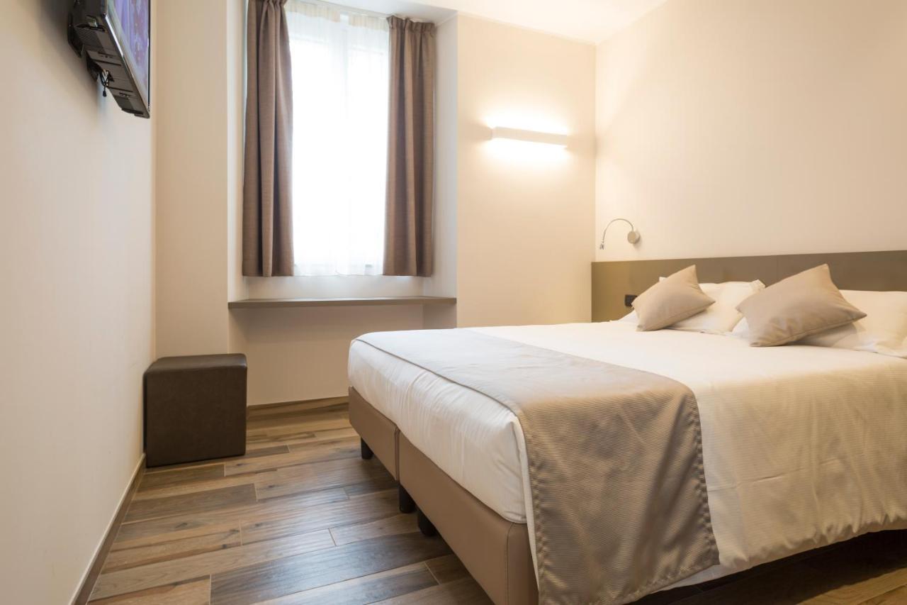 Hotel Baia di Paré Valmadrera Extérieur photo